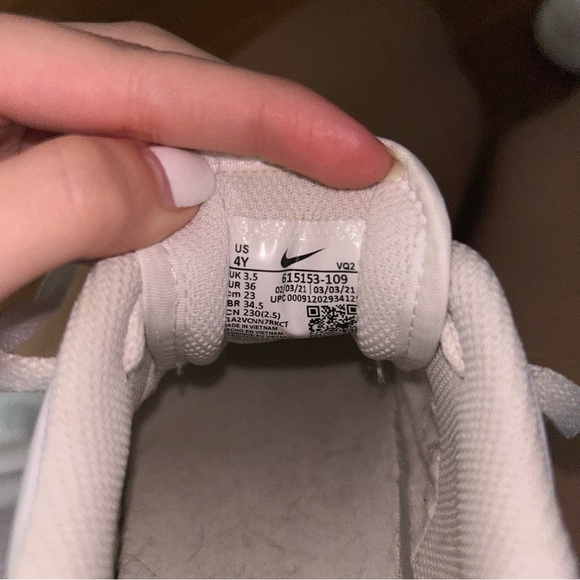 Nike boys son of force white low shoes - Picture 7 of 9